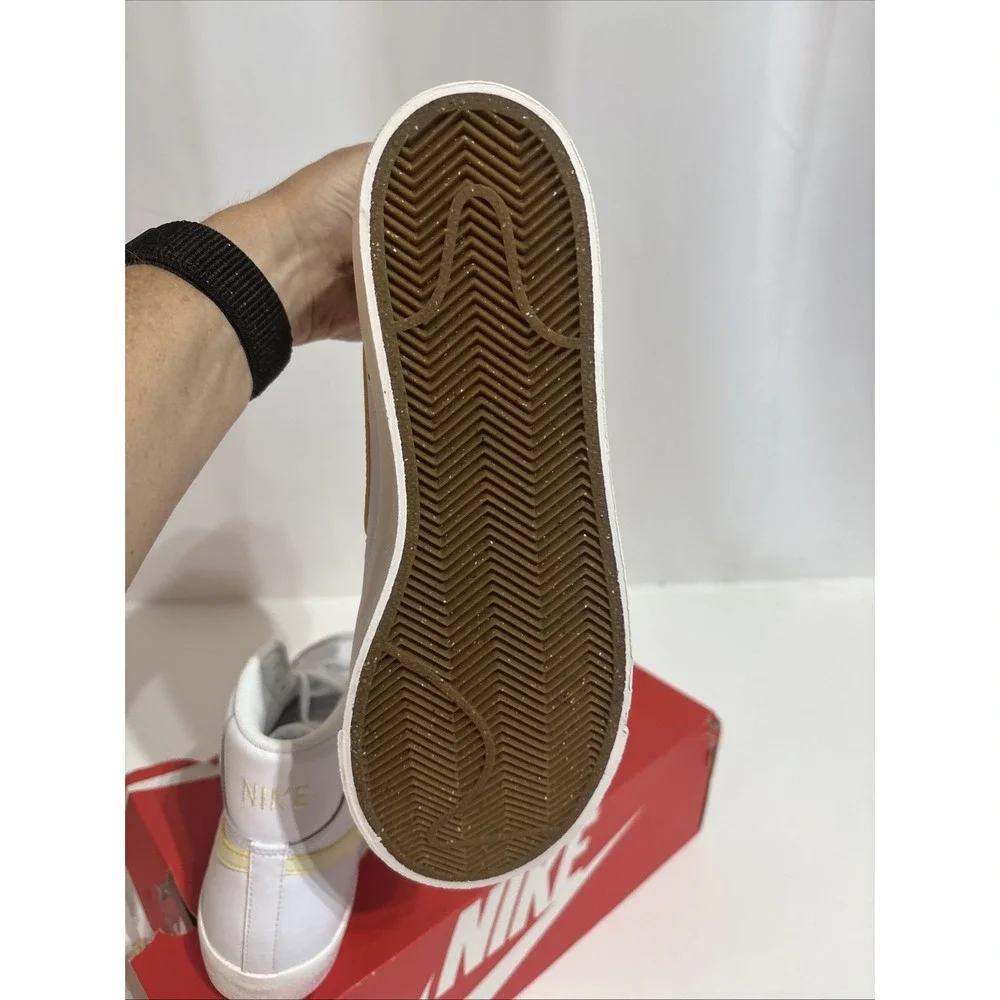 Nike product pair